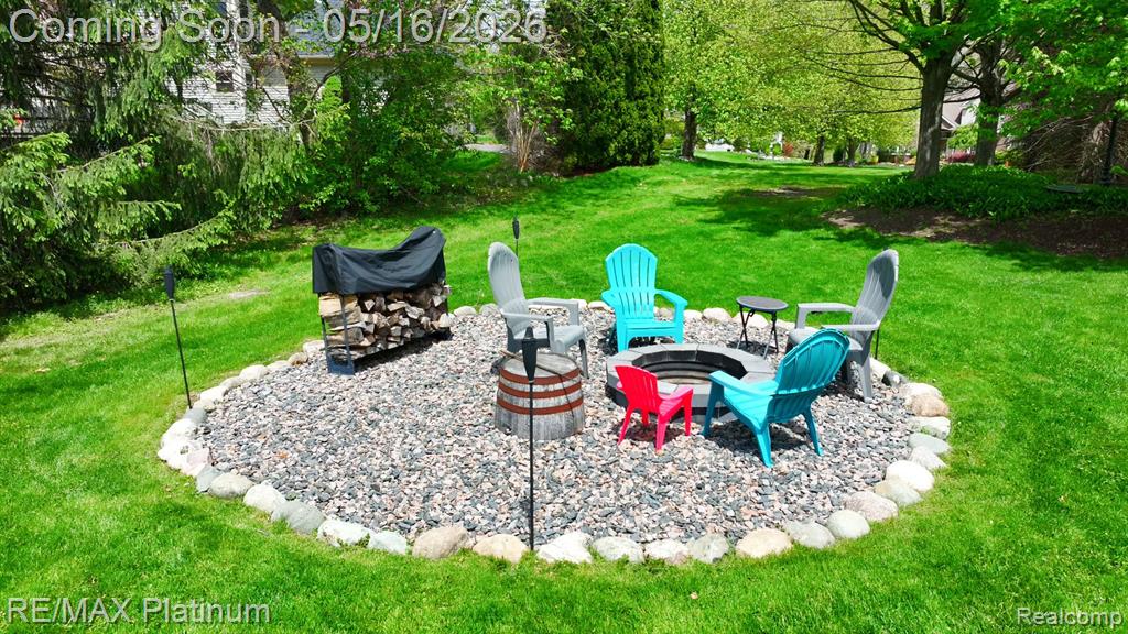 5043 Oak Bluff Court, Howell, MI 48843 — Photo 5