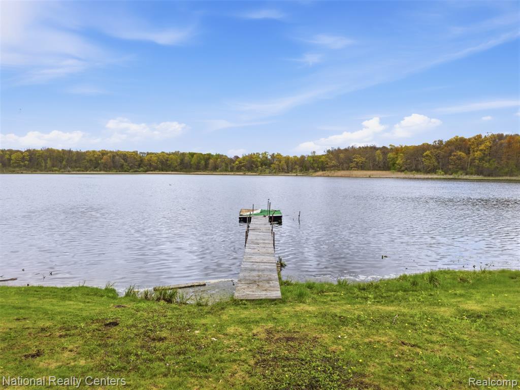 1625 HIGHLAND PARK Drive, Highland, MI 48356 — Photo 10
