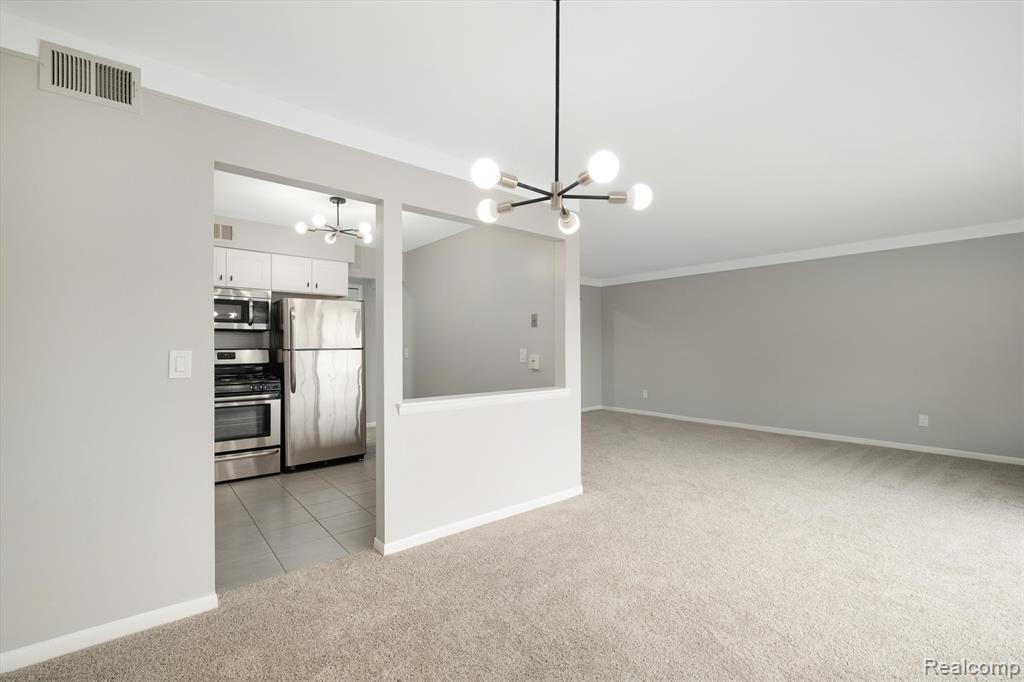 454 Fox Hills N Drive, 5, Bloomfield Hills, MI 48304 — Photo 15