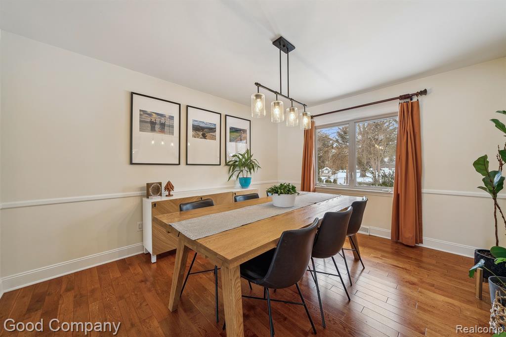 3370 INDIANDALE Drive, Orchard Lake Village, MI 48324 — Photo 14