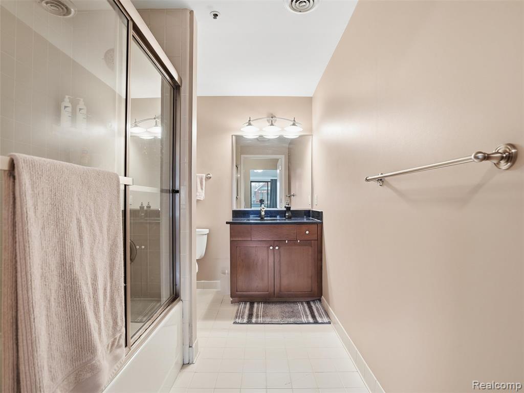 610 S Troy Street, Royal Oak, MI 48067 — Photo 13