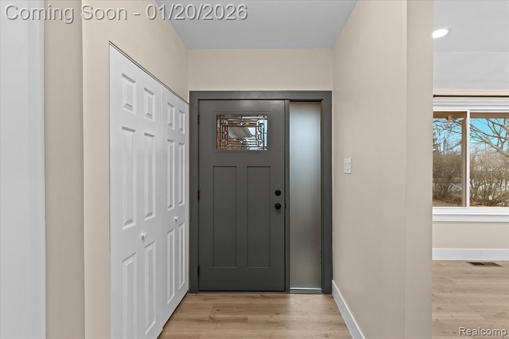 26044 Cherry Hill Road, Dearborn Heights, MI 48127 — Photo 5