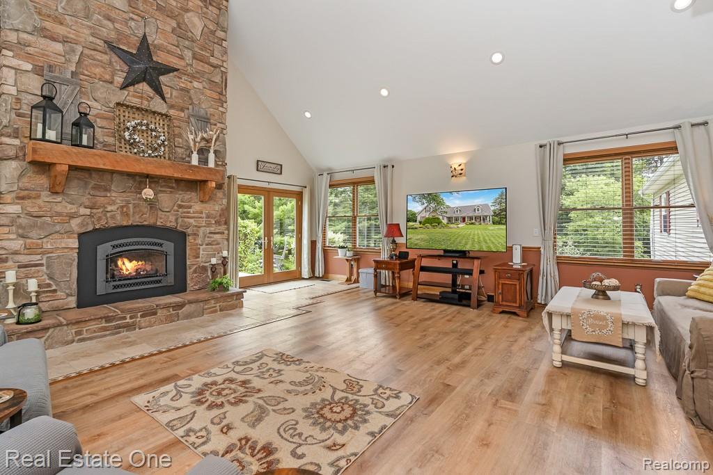 58900 12 Mile Road, New Hudson, MI 48165 — Photo 29