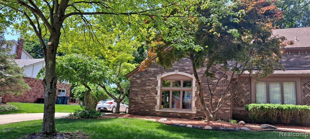 6473 Red Oak Drive, Troy, MI 48098 — Photo 45