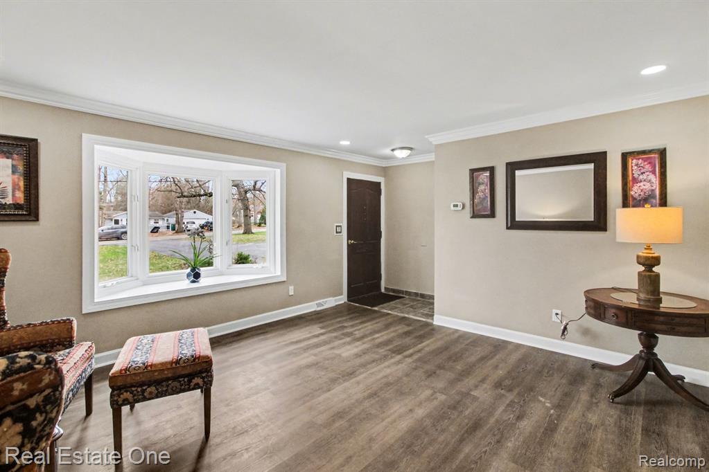 4937 Oak Park Drive, Clarkston, MI — Photo 3