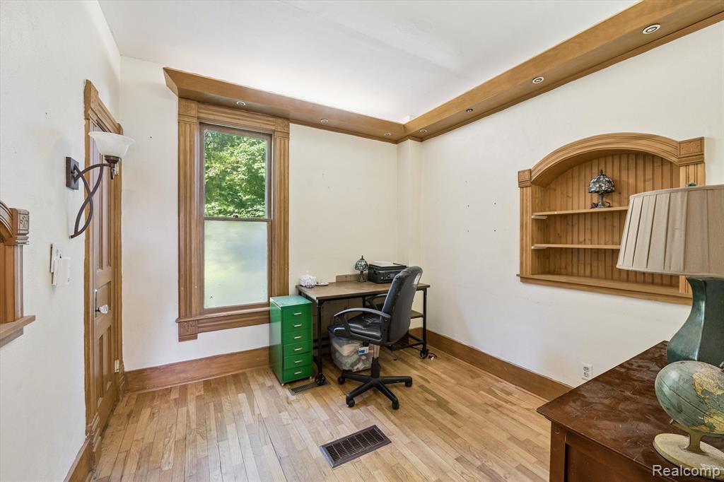 303 Mechanic Street, Stockbridge, MI 49285 — Photo 8