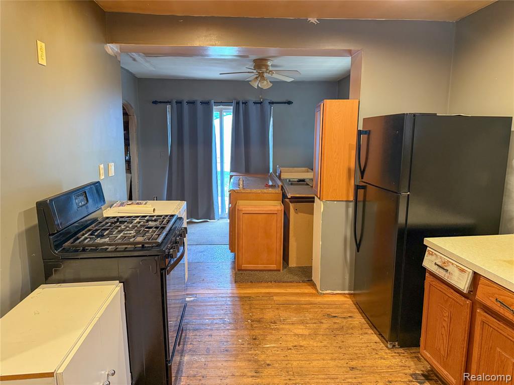 720 E Columbia Avenue, Pontiac, MI 48340 — Photo 4