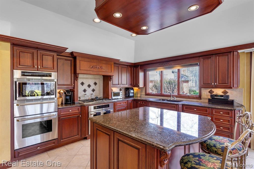 53150 ALYSSA, Shelby Twp, MI 48315 — Photo 11