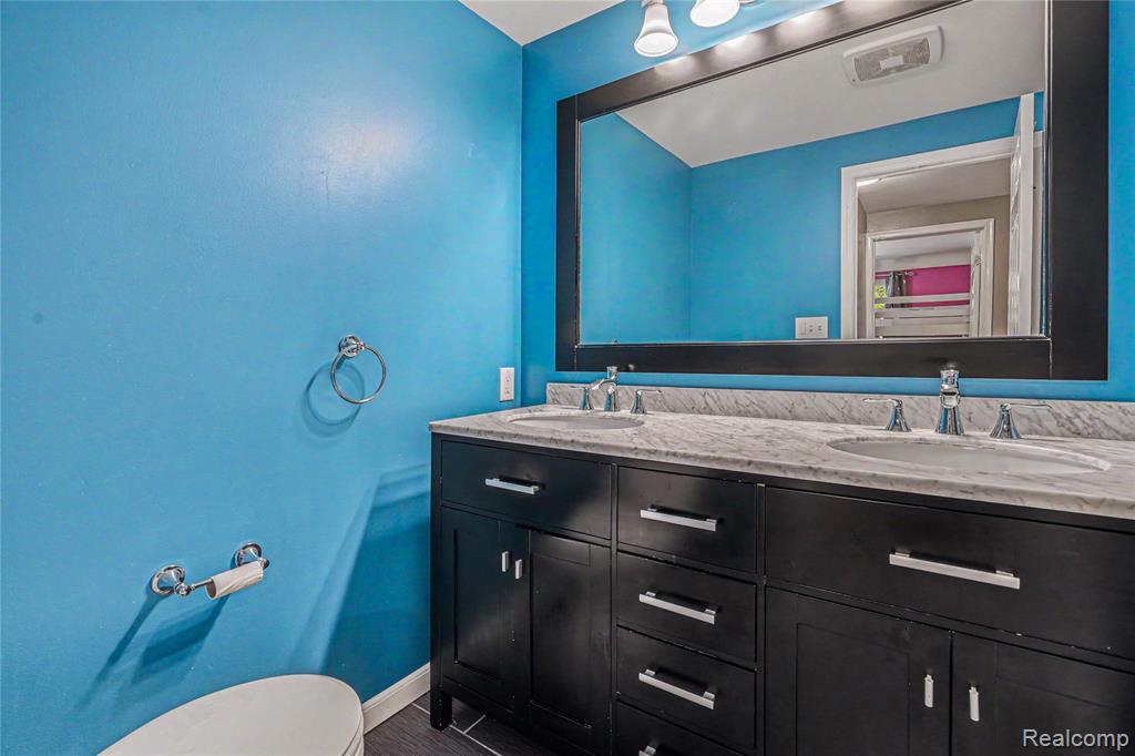 6275 Westmoor Drive, Shelby, MI 48316 — Photo 20
