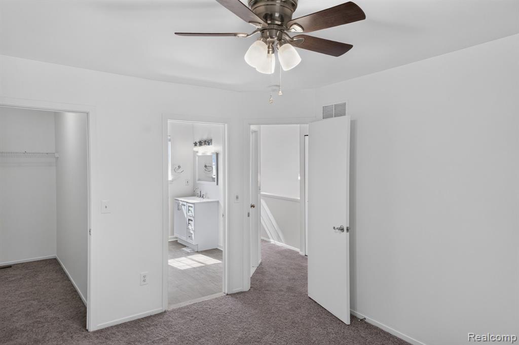 6384 Hunter Pointe Street, Westland, MI — Photo 17