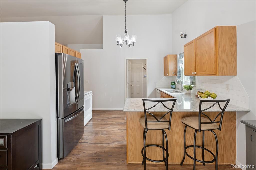 5128 Sandalwood Circle, Grand Blanc, MI 48439 — Photo 5