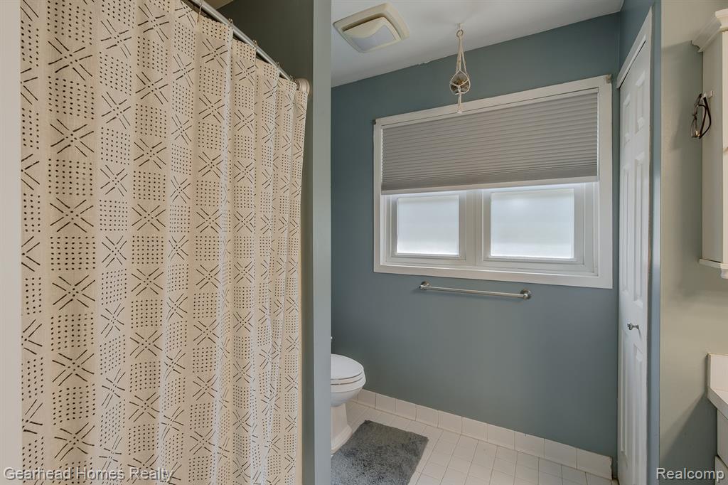 4710 Desert Bridge Court, Highland, MI 48356 — Photo 26