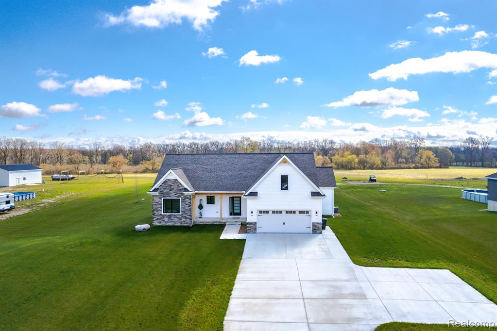 425 CORNEIL Road, Imlay City, MI 48444 — Photo 35