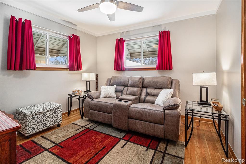4475 Lincoln Boulevard, Dearborn Heights, MI 48125 — Photo 15