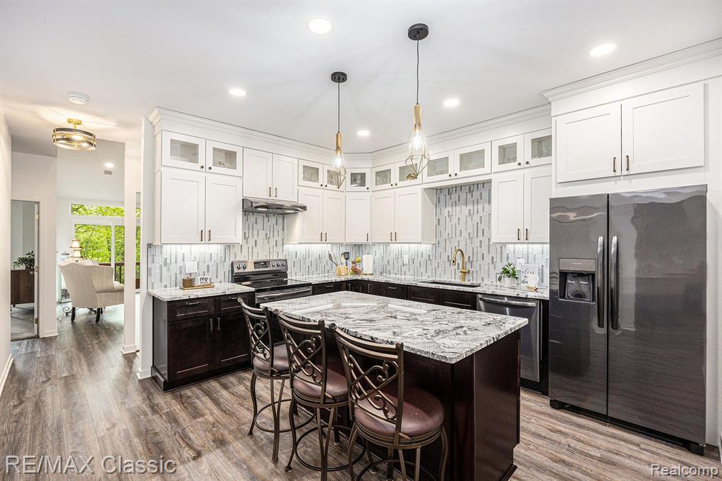30857 Centennial Drive, Novi, MI 48377 — Photo 4