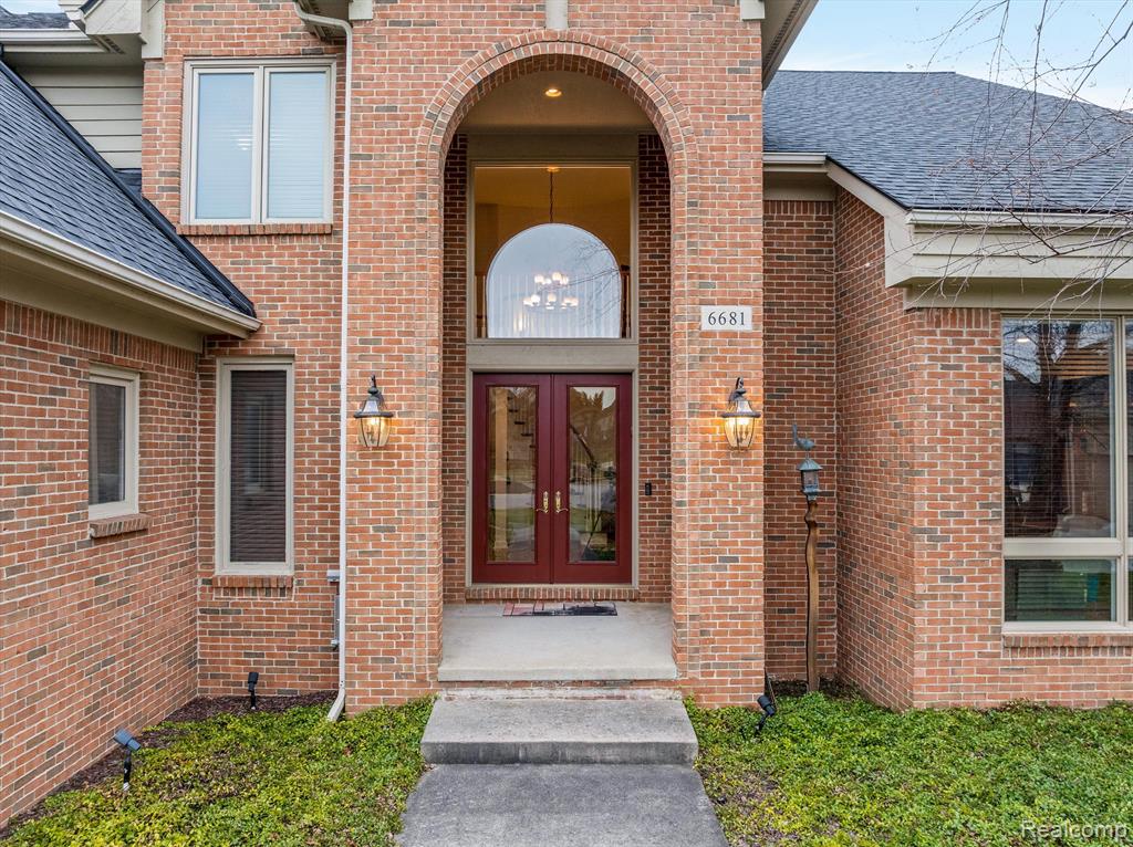 6681 Box Wood Court, West Bloomfield, MI — Photo 4