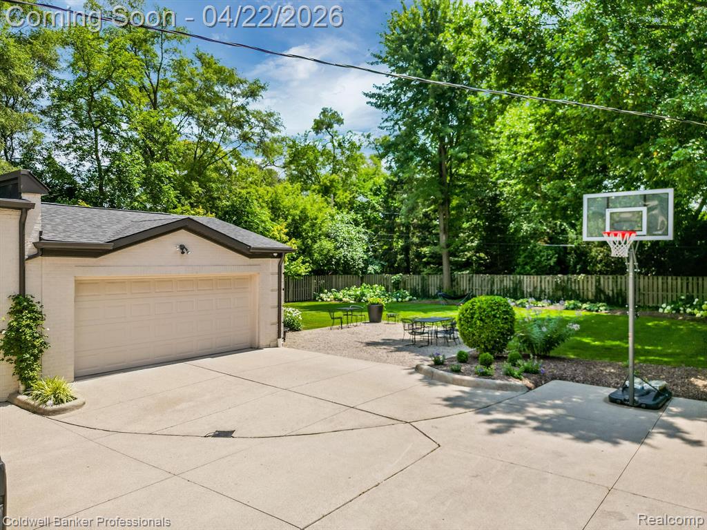 3 POPLAR PARK Boulevard, Pleasant Ridge, MI — Photo 38