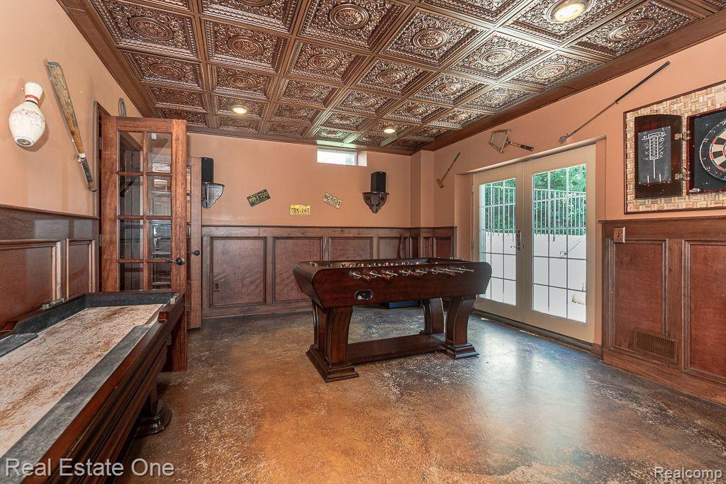 523 WYNSTONE Circle N, Oakland, MI — Photo 44