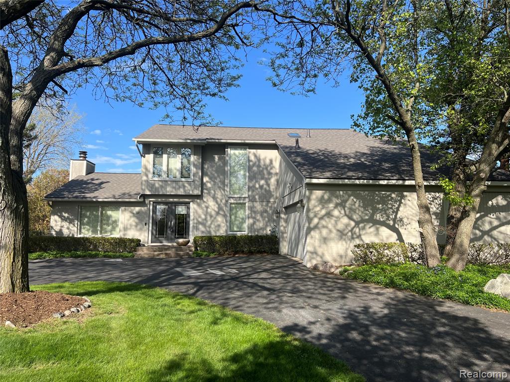 3958 Winterset Court, West Bloomfield, MI 48323 — front exterior