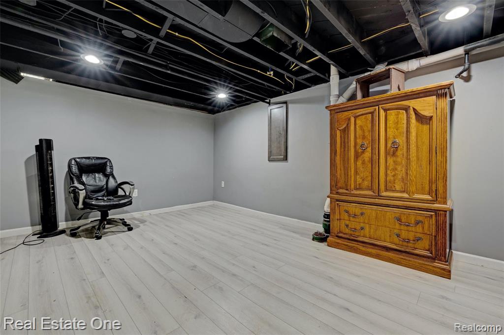 86 Marquette Street, Pontiac, MI 48342 — Photo 27