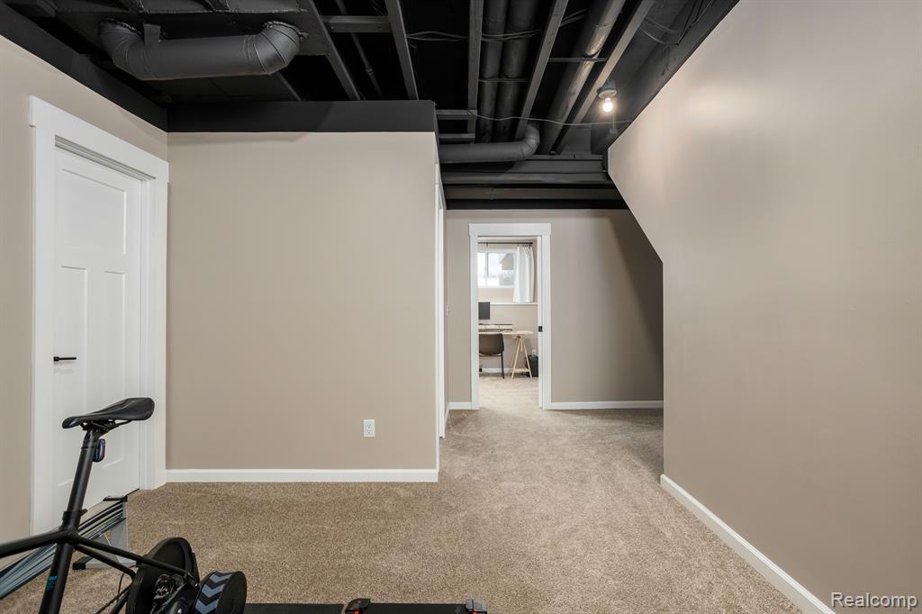 58790 SELLA Drive, South Lyon, MI 48178 — Photo 33