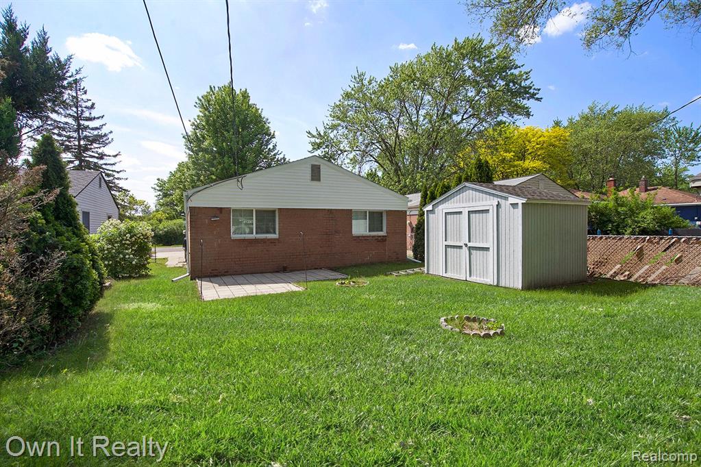 5680 N GLOBE Street, Westland, MI — Photo 34