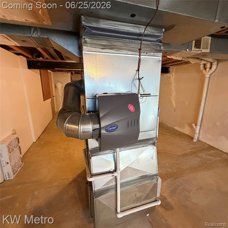 49429 Ferrisburg Court, Utica, MI 48315 — Photo 34