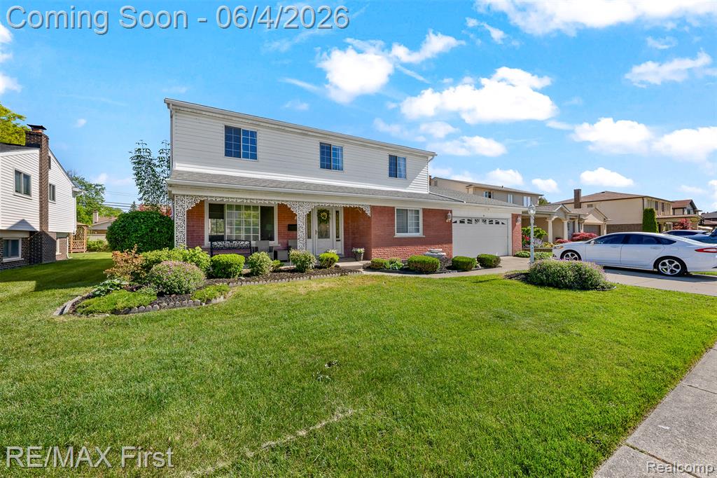 26376 Lawrence Drive, Dearborn Heights, MI 48127 — Photo 2