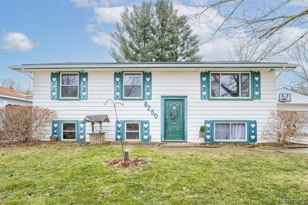 8250 Rockwood Avenue, Mount Morris, MI 48458 — Photo 2