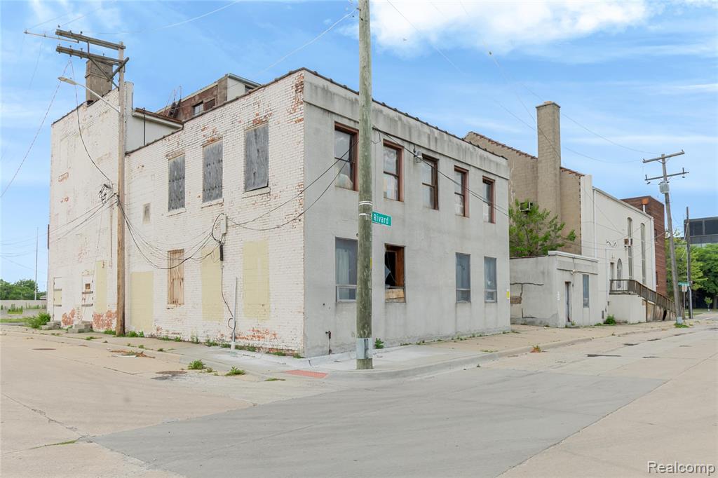 1042 E Warren Avenue, Detroit, MI 48207 — Photo 8