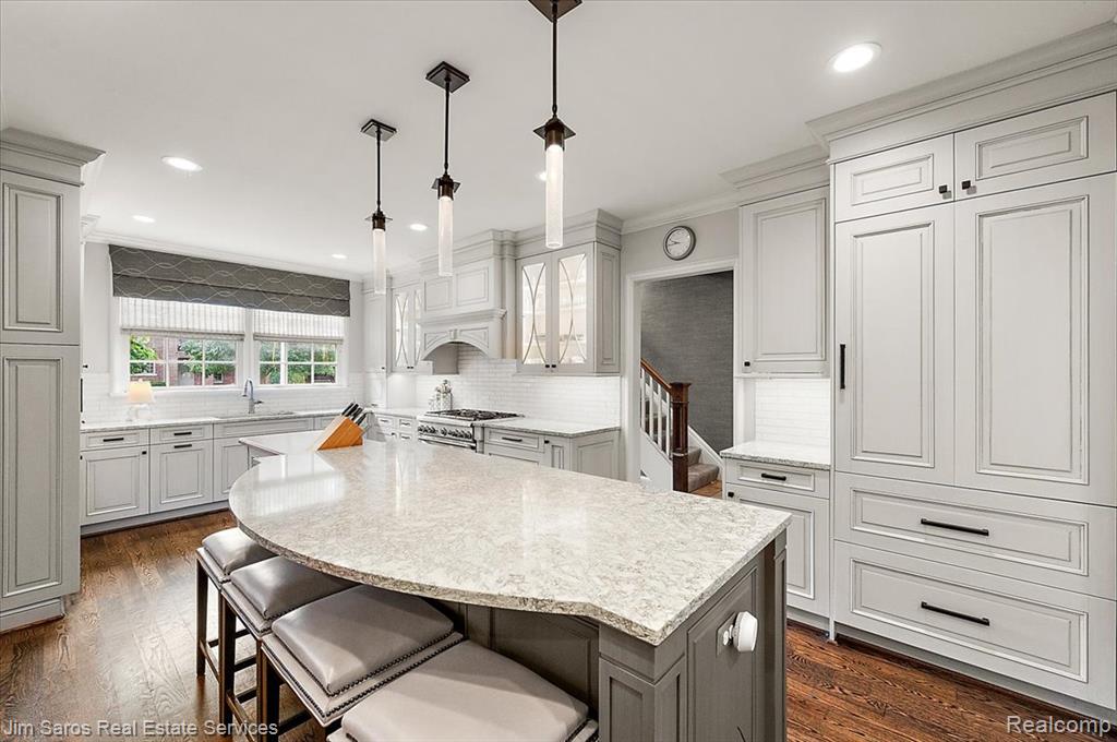 688 Balfour Street, Grosse Pointe Park, MI 48230 — Photo 11