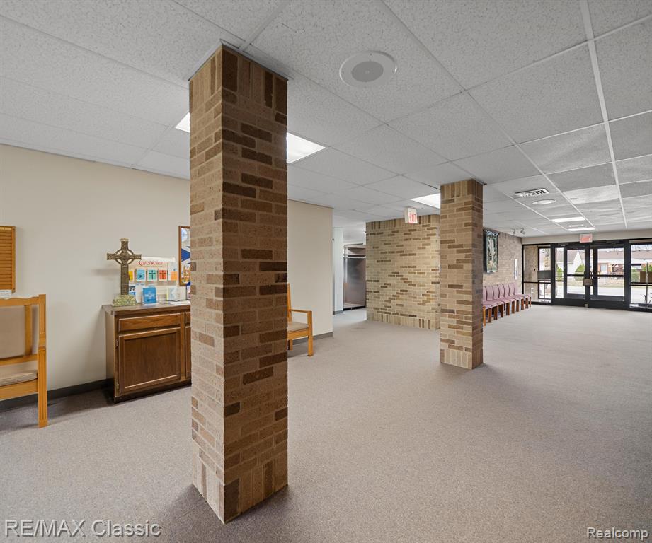 26701 JOY Road, Dearborn Heights, MI 48127 — Photo 9