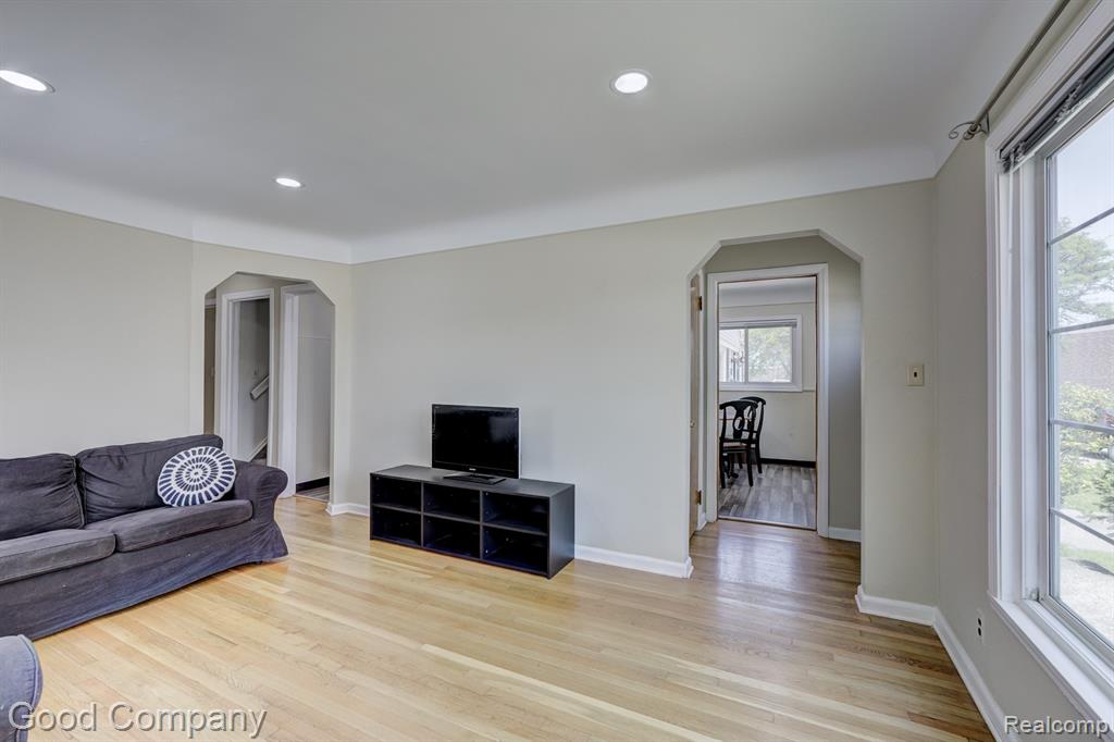 524 S Stephenson Highway, Royal Oak, MI 48067 — Photo 5