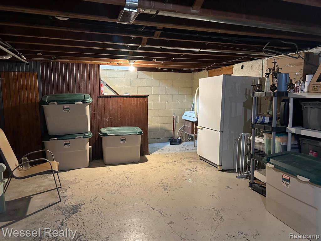 530 N GLASSFORD Street, Capac, MI 48014 — Photo 24