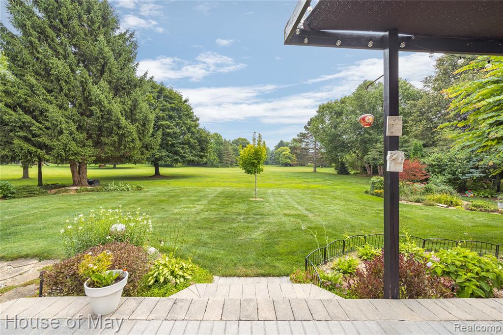 47793 Ten Point Drive, Canton, MI 48187 — Photo 56
