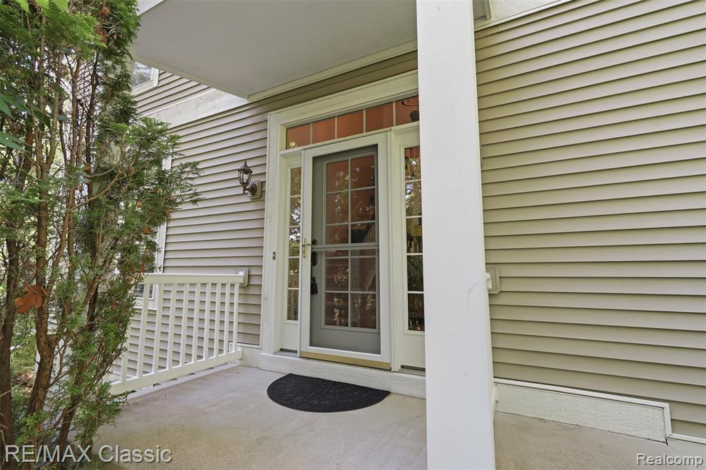 6303 Ridge Hollow Lane, Davisburg, MI 48350 — Photo 7