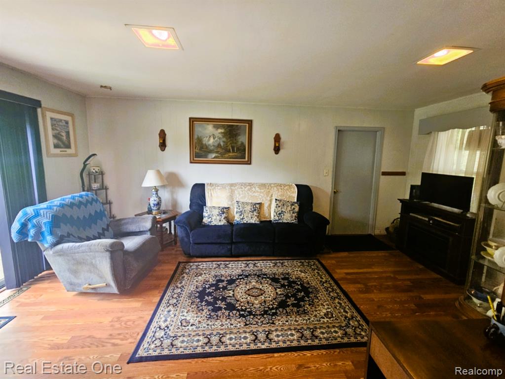4415 Welland Drive, West Bloomfield, MI 48323 — Photo 6