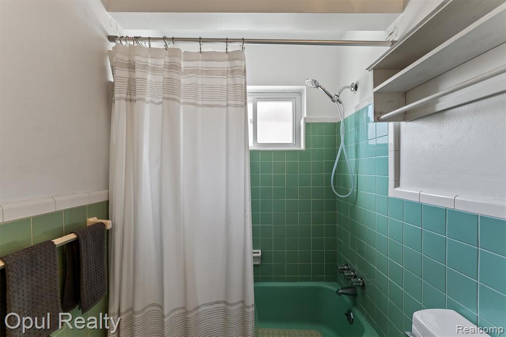 7799 Gary Avenue, Westland, MI — Photo 10