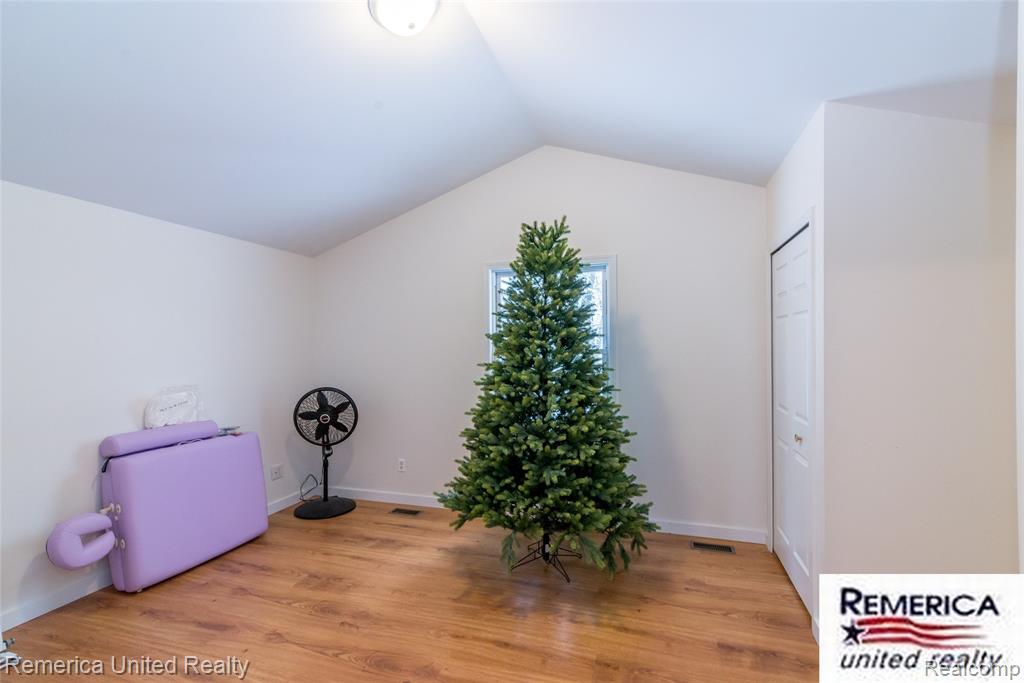 9852 Southlawn Circle, Jerome, MI 49249 — Photo 30