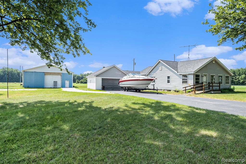 11110 Nichols Road, Burt, MI 48417 — Photo 5