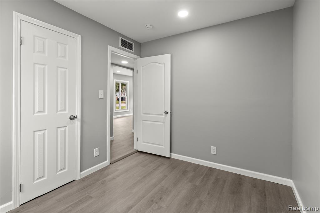 4484 Carnegie Street, Wayne, MI 48184 — Photo 21