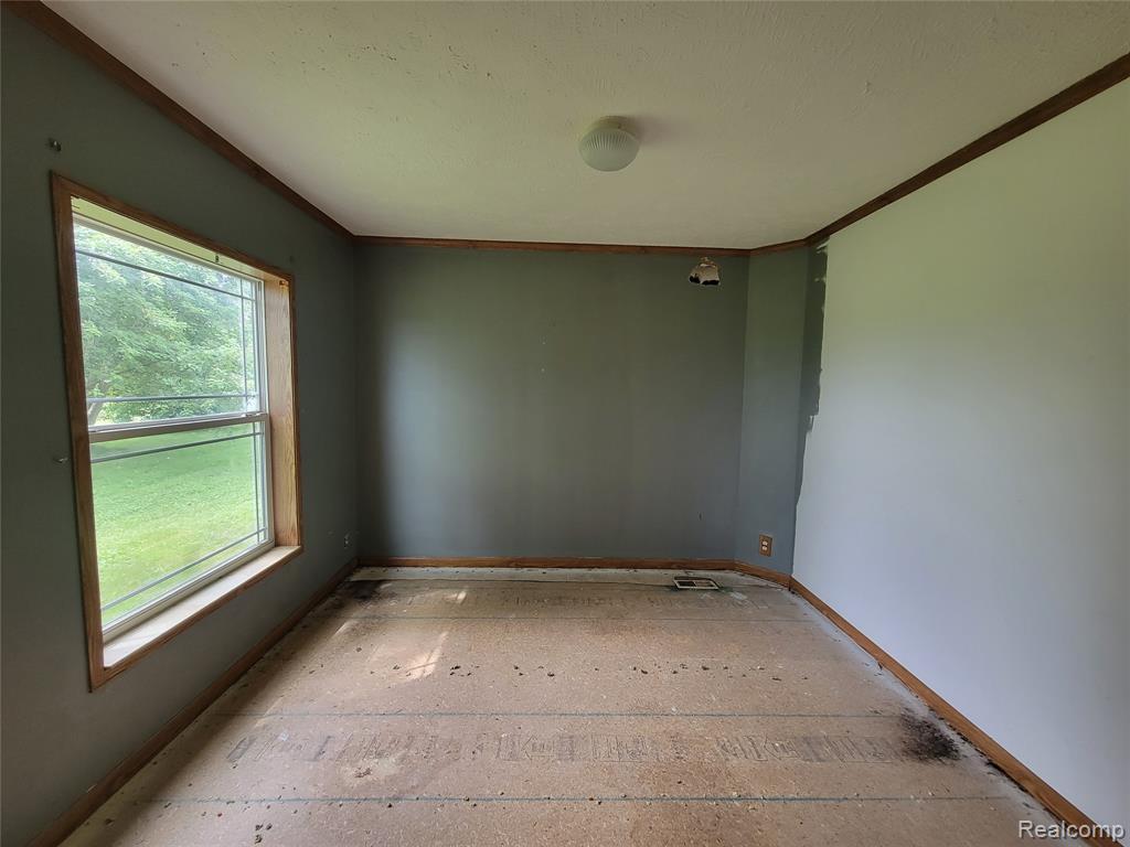 7950 S Huron River Drive, South Rockwood, MI — Photo 11