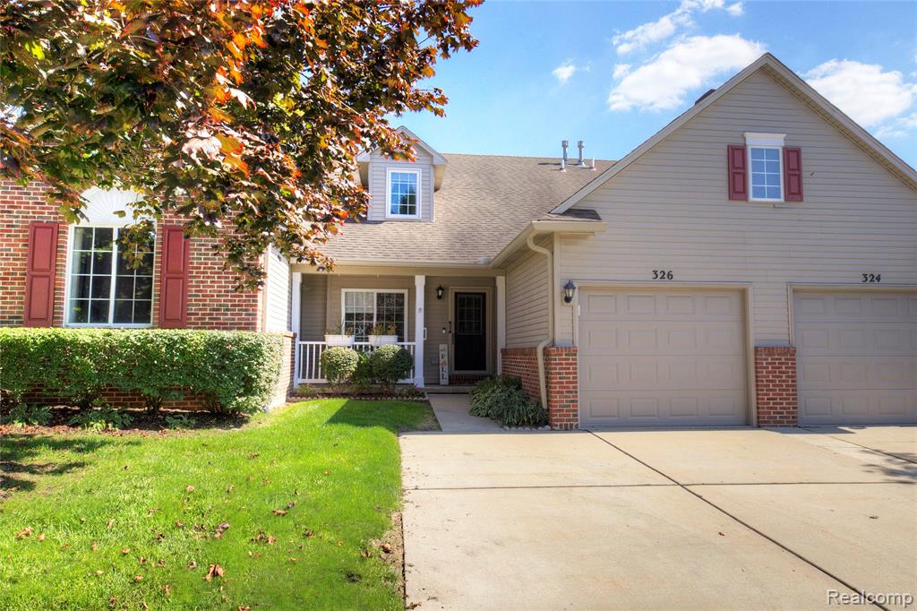 326 Redmaple Lane, 365, Brighton, MI 48116 — Photo 2