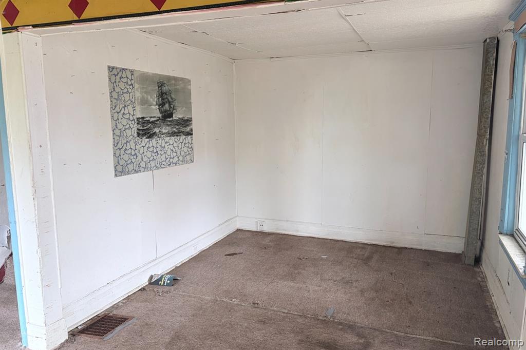 9140 Clarion Street - Photo 4