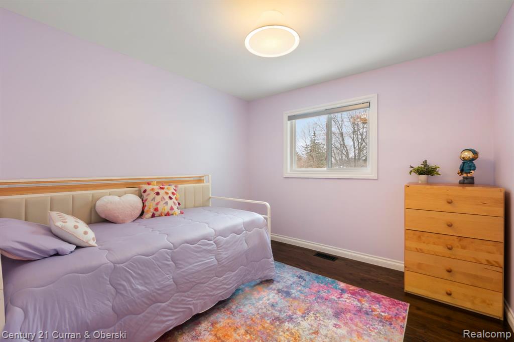 21412 Holmbury Road, Northville, MI 48167 — Photo 39
