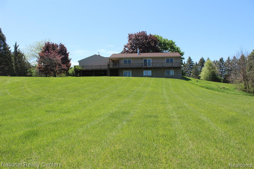 9720 QUEENS Drive, Manchester, MI 48158 — Photo 35