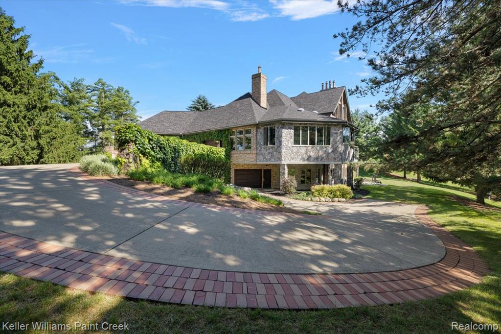 6263 Canter Creek Trail, Grand Blanc, MI 48439 — Photo 86