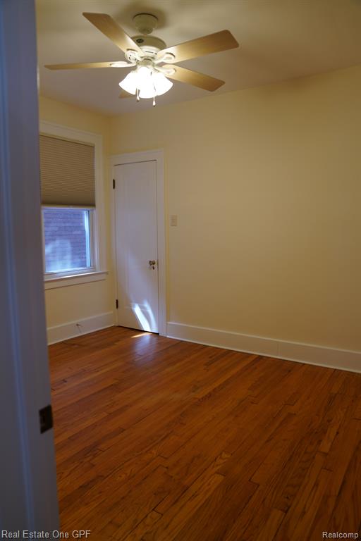 909 NOTTINGHAM Road, Grosse Pointe Park, MI 48230 — Photo 13