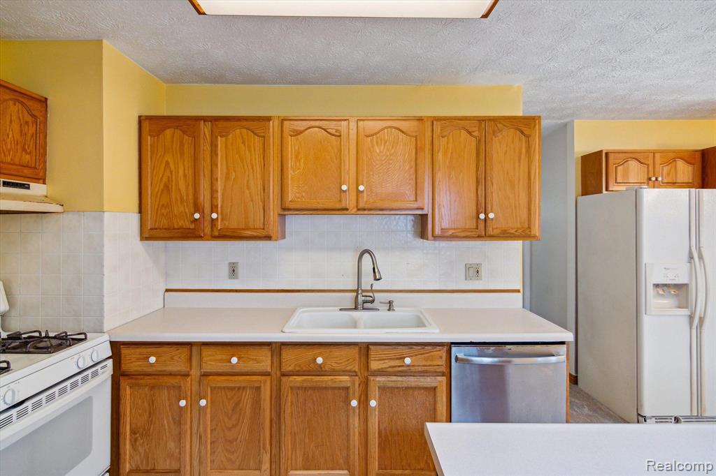 41 Ohio Street, Ypsilanti, MI 48198 — Photo 11