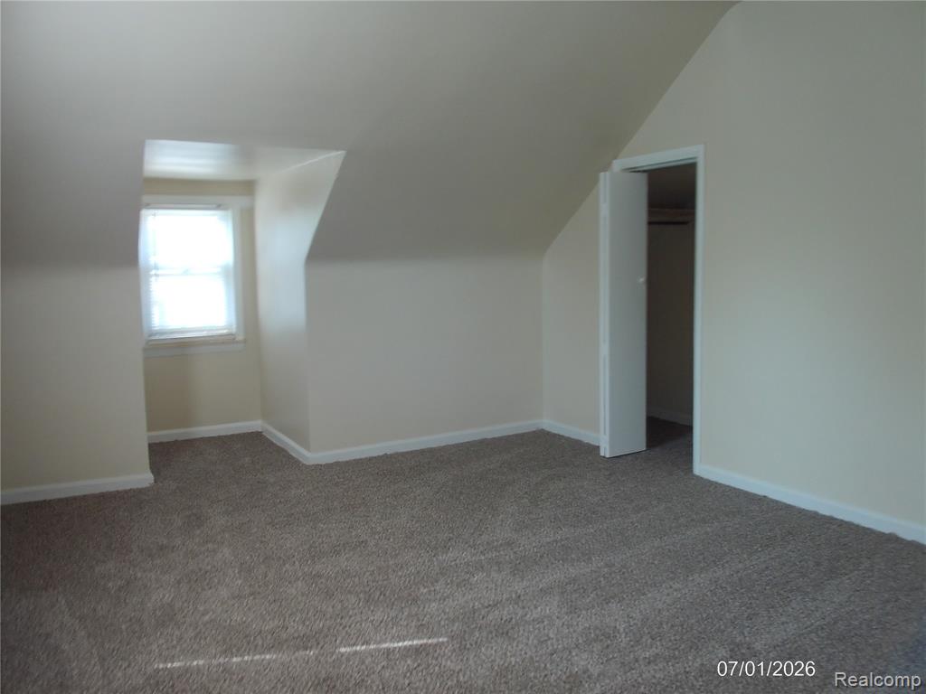 7535 REPUBLIC Avenue, Warren, MI 48091 — Photo 10